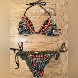 Agua Bendita Multicolor Tropical Bikini